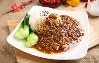 卤肉饭图片