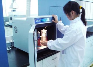 实验室图微波消解仪图片