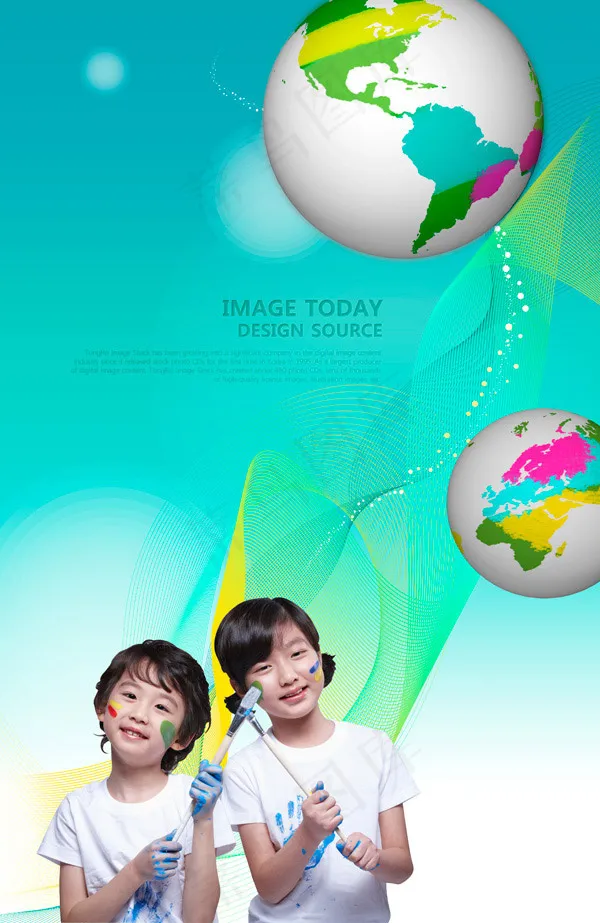 手拿颜料笔的儿童(3380X5200(DPI:300))psd模版下载