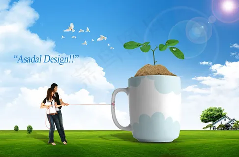 创意情侣与杯子