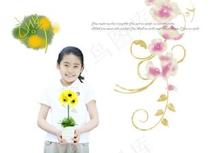 捧着盆栽的小女孩