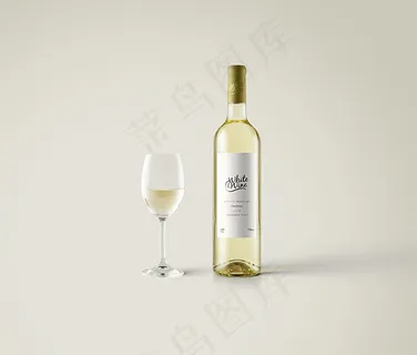 白葡萄酒瓶样机