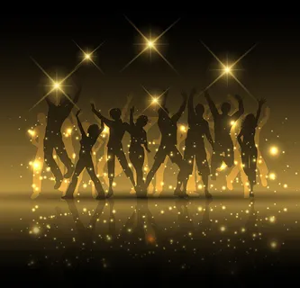 星光下欢呼的人群