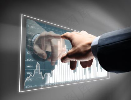 触碰统计图表的手