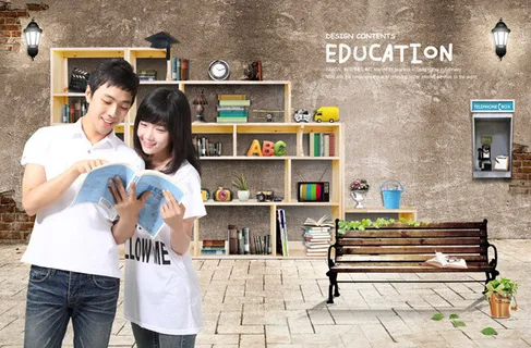 研读功课的学生 研读功课的学生