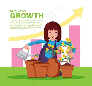 浇金币盆栽的女子