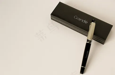 钢笔盒标志效果 钢笔盒标志效果