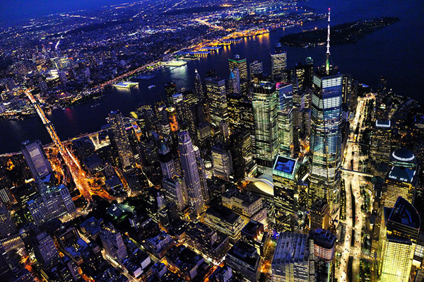 城市建筑夜景图片
