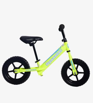 绿黑两轮学步车免抠