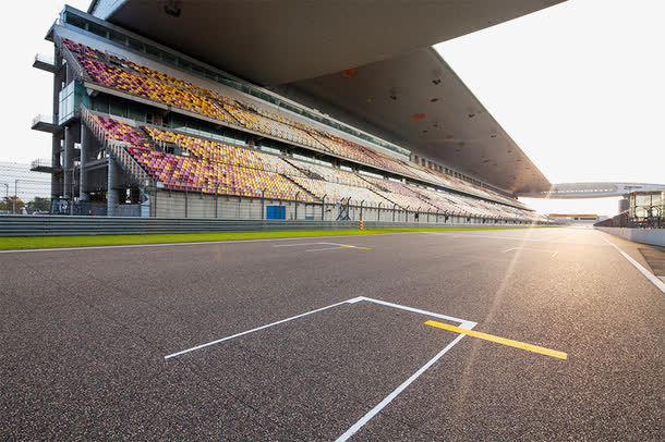 夕阳下的赛道免抠