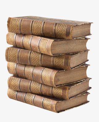 纯色加厚带金色文字的一叠书实物免抠