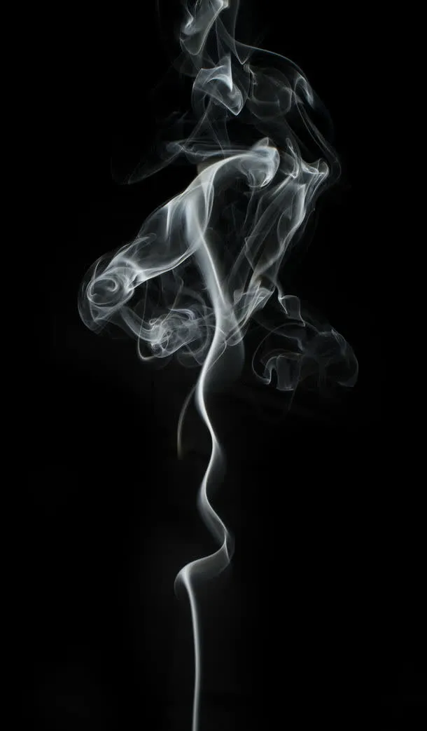 袅袅升起的白烟免抠