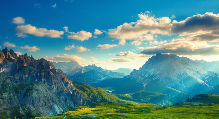 绿色山川背景高清摄影风景背景