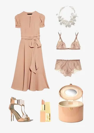 裸粉色连衣裙免抠