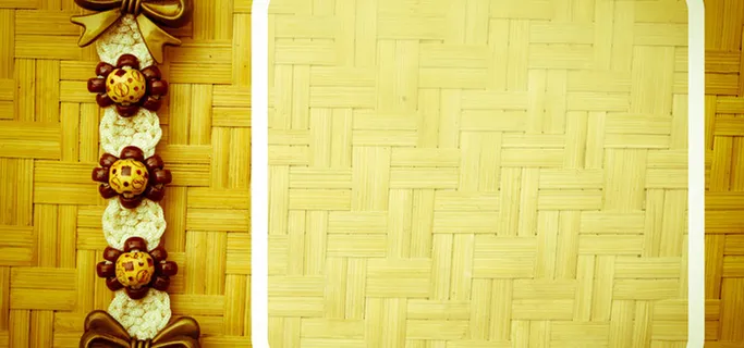 席子上的发卡素材背景高清