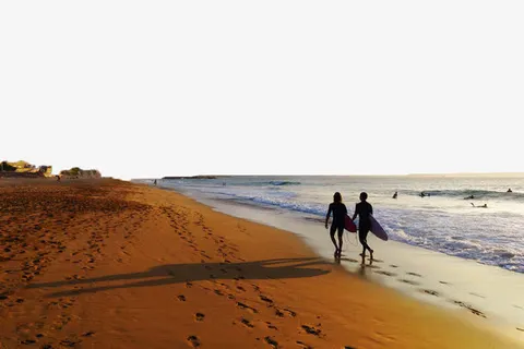 唯美黄昏海滩景色免抠