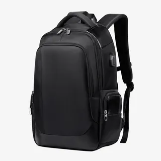 黑色经典双肩包免抠