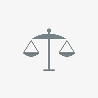 手绘扁平天平免抠