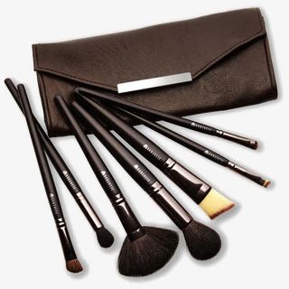 黑色化妆笔刷免抠