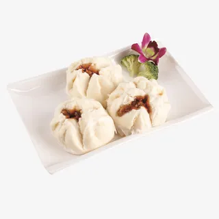 盘子里的叉烧包实物素材免抠