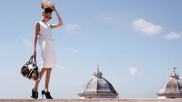 夏装女装广告大片免抠