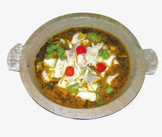 石锅酸菜鱼免抠