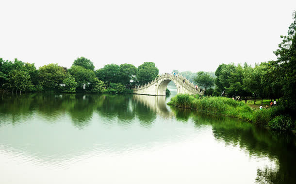 实拍山间绿水小桥免抠