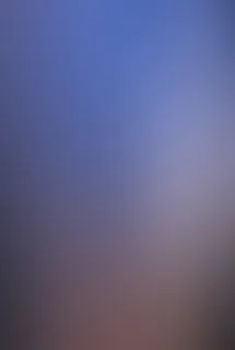 蓝紫色渐变模糊海报免抠