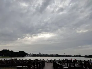 下雨前的天空高清