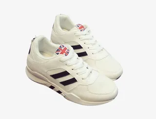 潮款国旗白色旅游鞋免抠