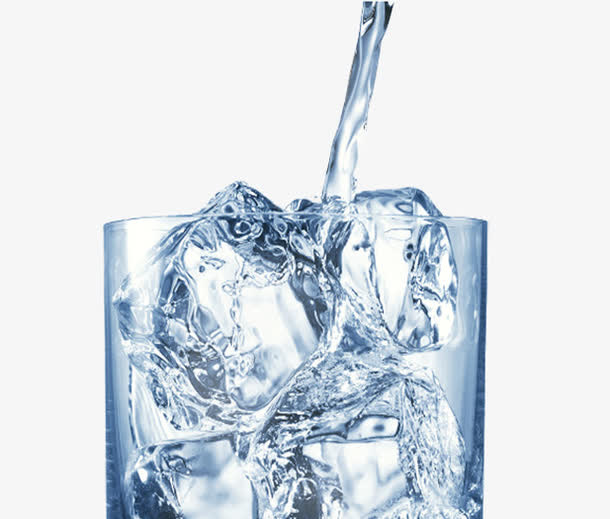 杯子中的冰块素材图片免抠