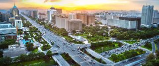 服饰的繁华城市高清