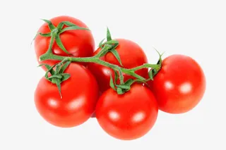 实物新鲜红色分支带藤樱桃番茄免抠