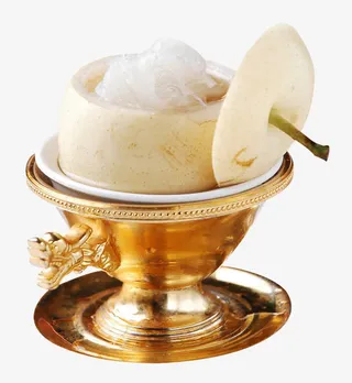 冰糖雪梨炖燕窝免抠