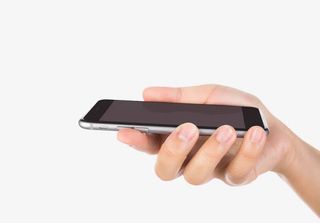 手拿苹果手机免抠