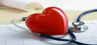 红色心形医疗医学海报背景高清