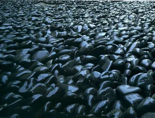 深色鹅卵石免抠