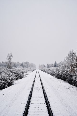 雪夜道路背景素材高清