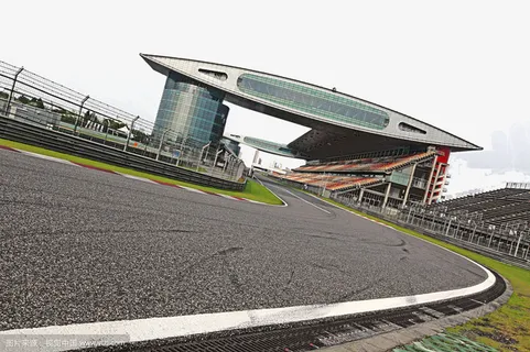 赛车弯道终点站免抠