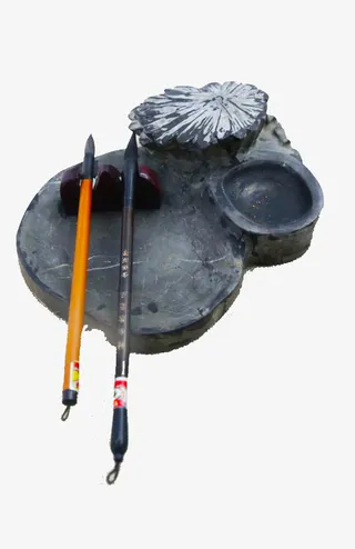 放在砚台上的两支毛笔图案免抠