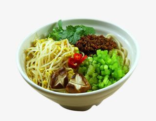 牛肉酱面条免抠