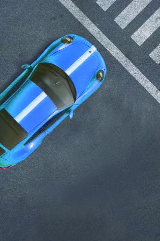 房地产创意抢车位车库海报高清