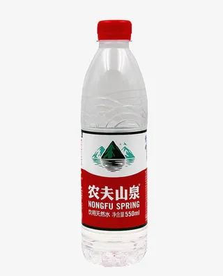 农夫山泉矿泉水免抠