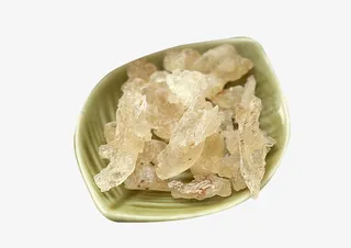 碟子里的雪燕素材免抠