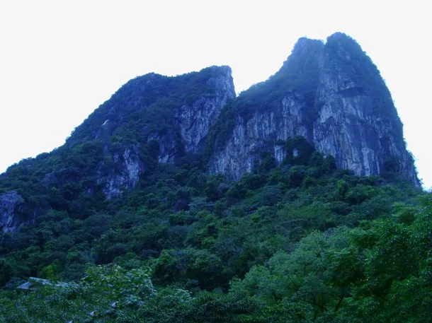 青色 大山免抠