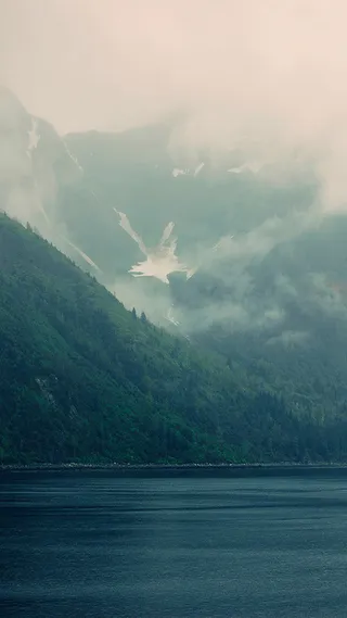 寂静山水摄影风景H5背景素材高清