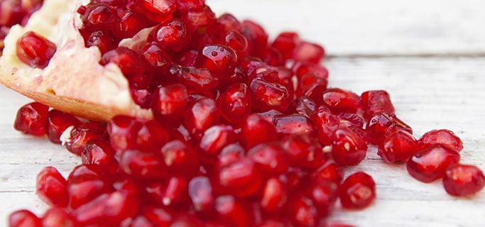 美食红石榴水果背景高清