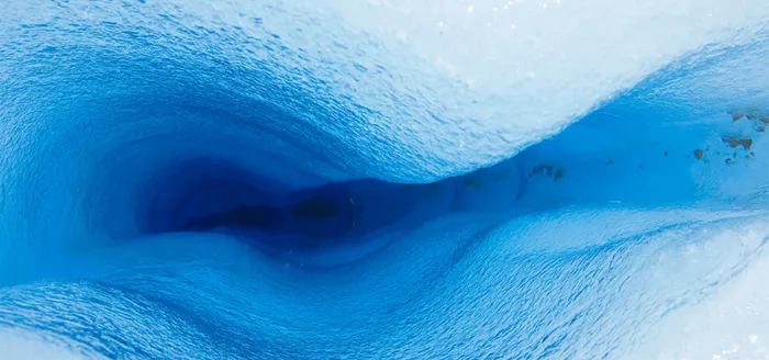 蓝色海水背景高清