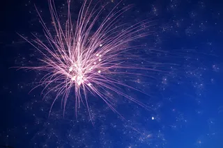 蓝色星空紫色礼花免抠