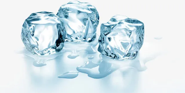 蓝色清凉夏日冰块免抠